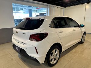 Chevrolet Onix PREMIER TURBO 1.0 MT 6 AIRBAGS 5Puertas 2020