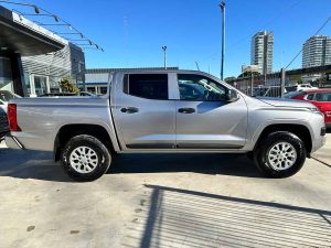 MITSUBISHI L200 NEW DC GLX 2.4 TURBO DIESEL 4x2 LEASING 0KM