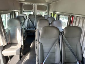 JAC SUNRAY MINIBUS 14 PASAJEROS + CONDUCTOR ABS 0KM 2025