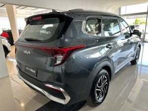 Kia Carens EX PLUS AT 6 Pasajeros VAN SUV