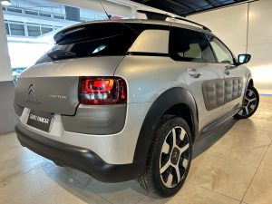 CITROEN C4 CACTUS PURE TECH 5 PTS 2018