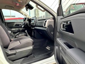 MITSUBISHI L200 NEW DC 2.4N MT 4x2 LEASING 0KM