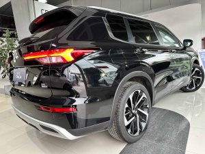 MITSUBISHI NEW OUTLANDER 2.5 7PLAZAS AT 4X2 SUV 2023