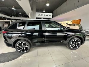 MITSUBISHI NEW OUTLANDER 2.5 7PLAZAS AT 4X2 SUV 2023