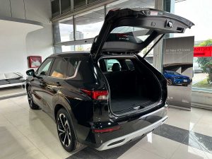 MITSUBISHI NEW OUTLANDER 2.5 7PLAZAS AT 4X2 SUV 2023