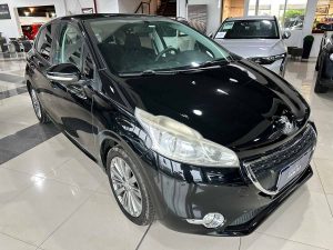 PEUGEOT 208 ACTIVE 1.2 5 PTS MT FULL 2015