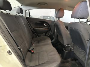 KIA RIO EX SEDAN CAJA DE 6 EXTRA FULL 2016