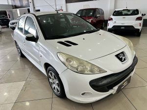 PEUGEOT 207 COMPACT 1.4 FULL 2013