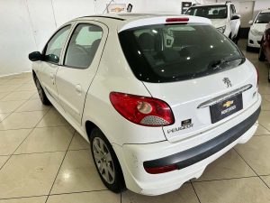 PEUGEOT 207 COMPACT 1.4 FULL 2013