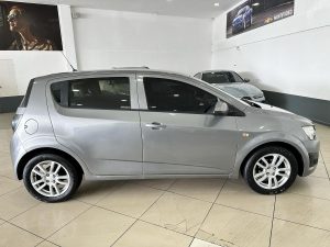 CHEVROLET SONIC LT FULL 1.6 HB 2012