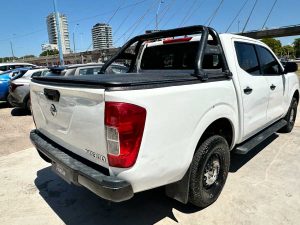 NISSAN NP300 FRONTIER 4X2 DC 2.5N 2016