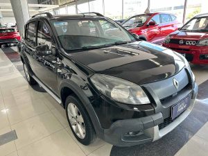 RENAULT SANDERO STEPWAY PRIVILEGE HATCH 5 PTS 2015