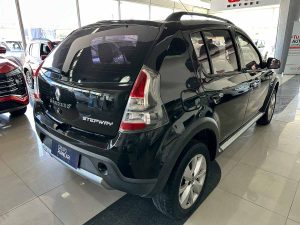 RENAULT SANDERO STEPWAY PRIVILEGE HATCH 5 PTS 2015