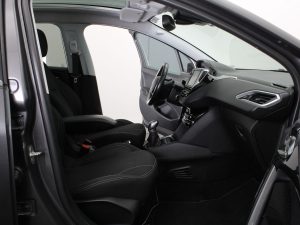 PEUGEOT 208 ALLURE 1.6 MT 2018