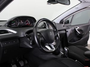 PEUGEOT 208 ALLURE 1.6 MT 2018