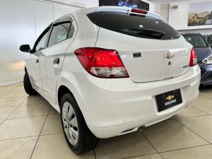 CHEVROLET ONIX LT 1.4 FULL 5PTS 2015