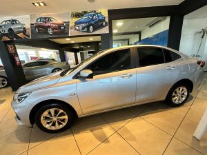 CHEVROLET ONIX PLUS 1.2 LT TECH FULL 2023