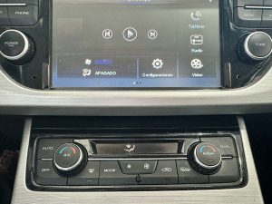 GEELY EMGRAND X7 SPORT 4X4 AT 2.4 EXTRA FULL 2018