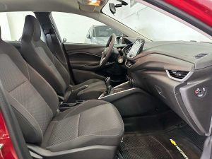 CHEVROLET ONIX LT 1.0 6 AIRBAGS CH.MONTEVIDEO 2025 0KM