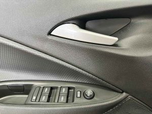 CHEVROLET ONIX LT 1.0 6 AIRBAGS CH.MONTEVIDEO 2025 0KM