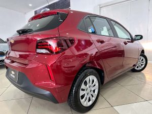 CHEVROLET ONIX LT 1.0 6 AIRBAGS CH.MONTEVIDEO 2025 0KM