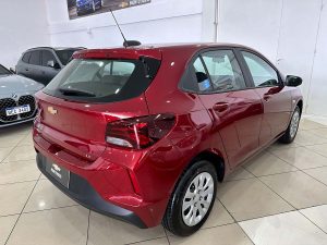 CHEVROLET ONIX LT 1.0 6 AIRBAGS CH.MONTEVIDEO 2025 0KM