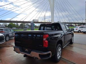 CHEVROLET SILVERADO LTZ Z71 3.0T PRECIO LEASING 0KM 2025