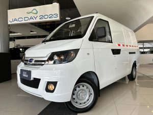 Karry Q22l Cargo Furgon 1.2 4 Puertas 2025 0km
