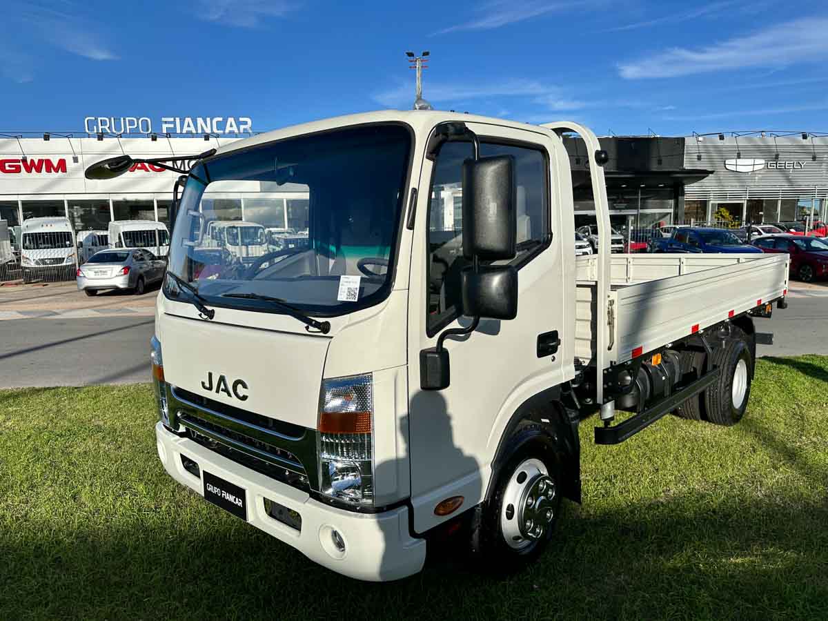 CAMION JAC 1048 KT1 ABS AA 0KM 2025