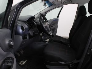 FIAT PUNTO ATTRACTIVE 1.4 MT 2013