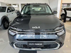 Kia Carens EX PLUS AT 6 Pasajeros 2025