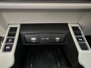 Kia Carens EX PLUS AT 6 Pasajeros 2025