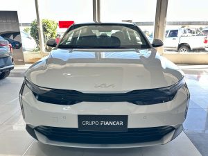 KIA ALL NEW K3 EX ADAS AT 6 VELOCIDADES 2025 0KM