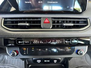 KIA ALL NEW K3 EX ADAS AT 6 VELOCIDADES 2025 0KM