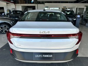KIA ALL NEW K3 EX ADAS AT 6 VELOCIDADES 2025 0KM