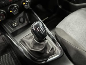Chevrolet Onix LS 1.0 6 AIRBAGS FULL 2025