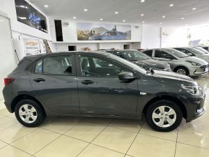Chevrolet Onix LS 1.0 6 AIRBAGS FULL 2025