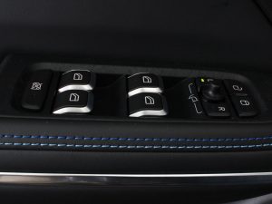 Lynk & Co 01 Louder PHEV Hybrid 1.5 T 0KM