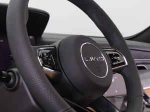 Lynk & Co 09 Halo MHEV 2.0 Turbo 7 Plazas 0KM