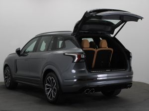 Lynk & Co 09 Halo MHEV 2.0 Turbo 7 Plazas 0KM