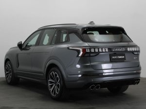 Lynk & Co 09 Halo MHEV 2.0 Turbo 7 Plazas 0KM