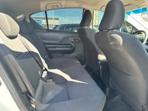 TOYOTA PRIUS C HYBRID AT EXTRA FULL 2019