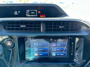 TOYOTA PRIUS C HYBRID AT EXTRA FULL 2019