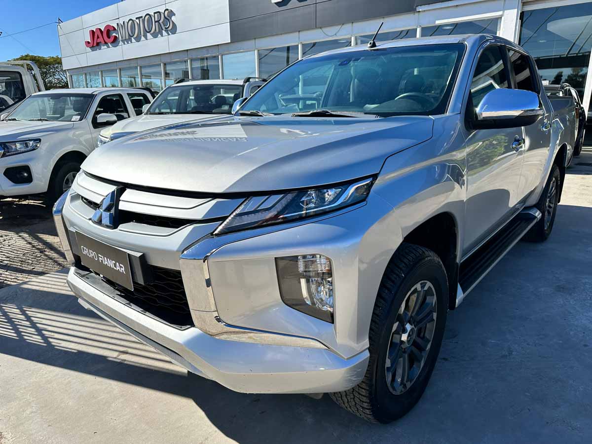 MITSUBISHI L200 SPORTERO 2.4 DIT HP 4x4 AT 2021