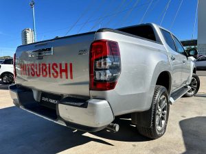 MITSUBISHI L200 SPORTERO 2.4 DIT HP 4x4 AT 2021