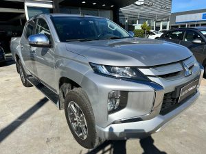 MITSUBISHI L200 2.4 DIT 4x4 MT DC 2022