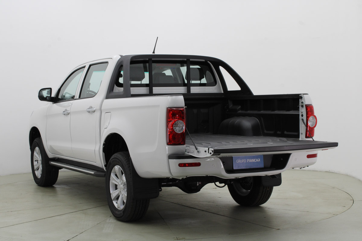 JAC T6 Luxury DOBLE CABINA 4X2 2.0 VVT 0KM 2025