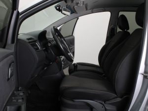 VOLKSWAGEN SURAN HIGHLINE 1.6 MT 2012