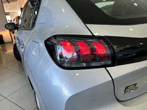 PEUGEOT 208 ACTIVE 1.2 FULL 5 PTS 2022