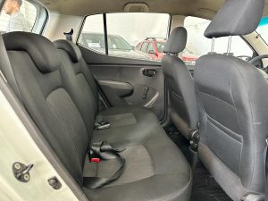 HYUNDAI i10 1.1 GL 5 PTS 2012